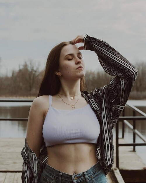 0249ba7df83afc93b928a9135f48b319.jpg