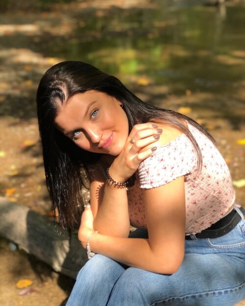 1a714c10601ae93063d366dea08d7a5a.jpg