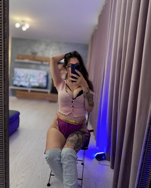 5a5f043d956b817a72a2a1bb29ca5325.jpg
