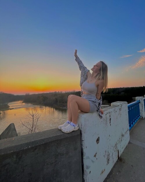6ff7f79027f75ad4da6975f27a724386.jpg