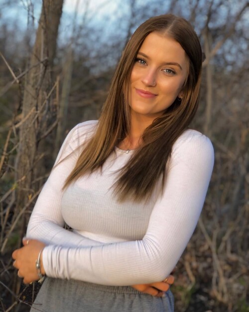 72cec64bf2eac963e40b5e7015bb2a17.jpg