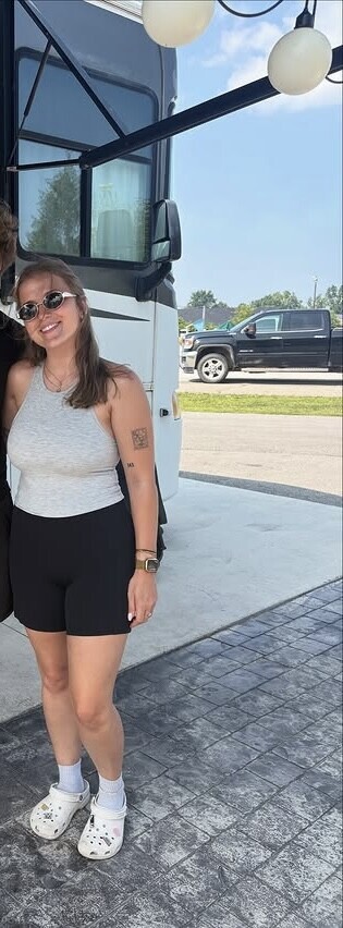 90908bfa245ee7665203382f26d3ee9a.jpeg