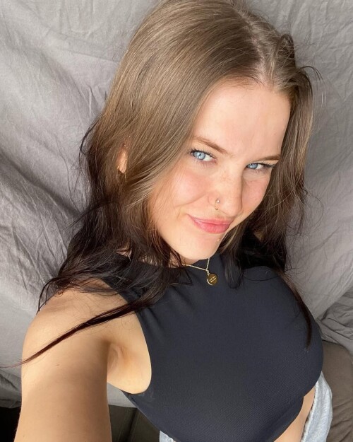 cf8853a7bdf8077ac3039261b77f8d56.jpg