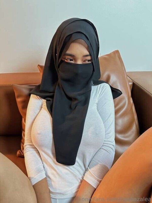 e2e5fcbeddf426efe23de7eaa9855fb2.jpg