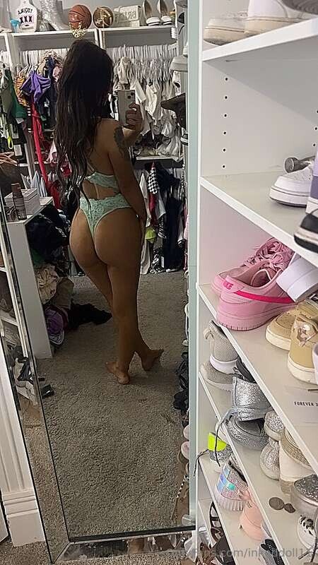 e5a9f4afb954e43552b89adf559e181d.jpg