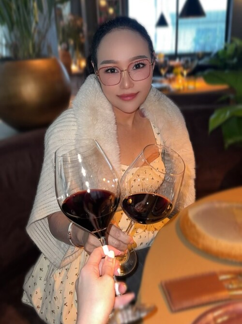 c60c67b08fb7d0b3e3cece82da7a648a