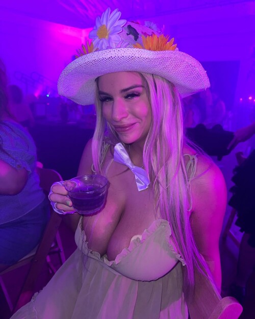 512ee406b8fe2eaf72efcd10623de6f3