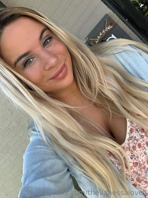 719b94234ce7dc4ec30f4653f6b1700d