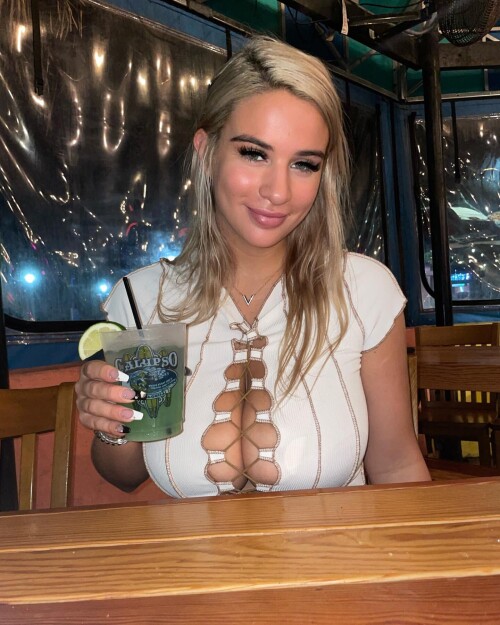 9afffd2a6a3eb4cde3037853dcb4b82d