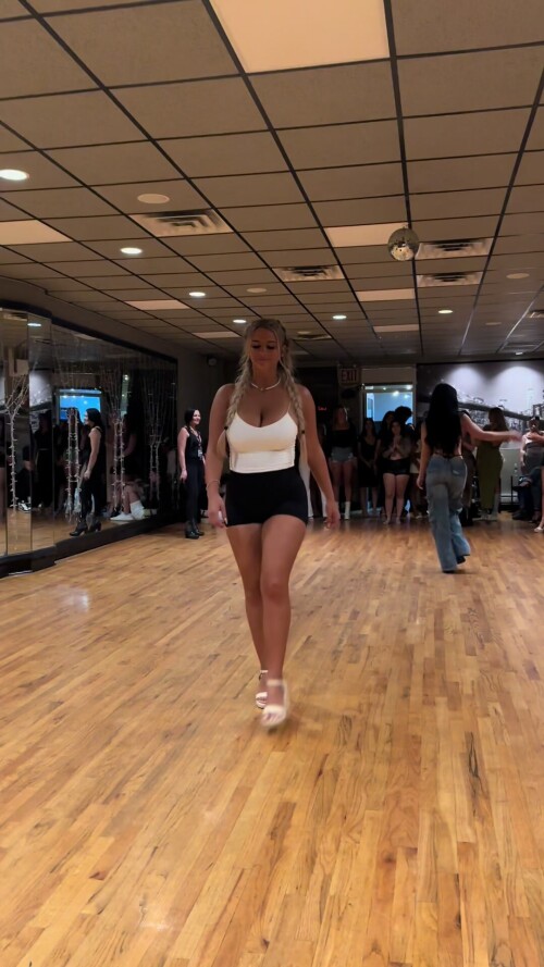 b3a1f32b183f28cfbc2633fb13253b41