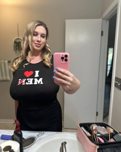 6b0a1ba5bfa0a533fb95b66324ee7923