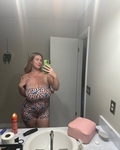 9ba9e0dd092ba1c8a1b75199895d357f