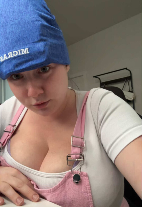 0cfeefc3b68440943338a2a70674c75d