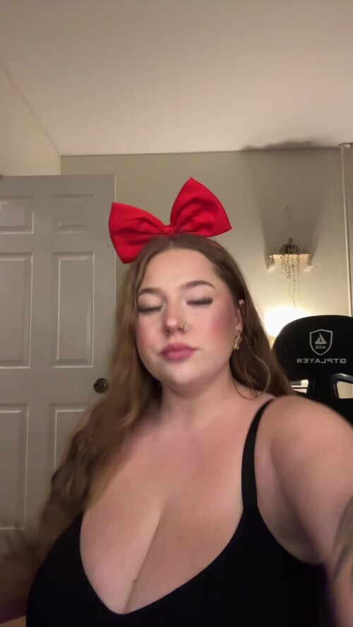 4c4b98d829fdbe26f68f8d6096b9d76c