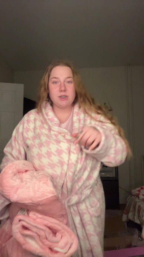 7a34d873e1de7c32755c6dd421ac8b63