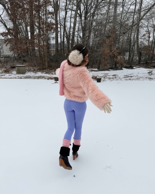 83009fa2ae85b637fa2976fa4a185ff9