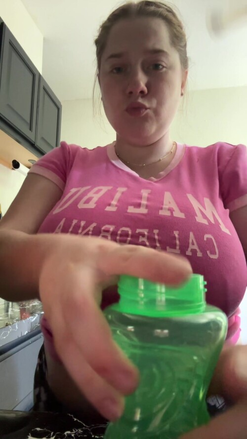 ae1865655e99faf28442c1e360f2f704