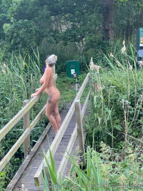 8babd6c8dfcc835120165be667eaa3e9