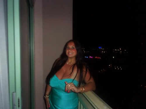 32b9695a1c1641d150a0a3adafcf584f