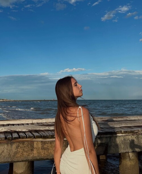 6d0204277e52fc2facd8db0103ac64bc