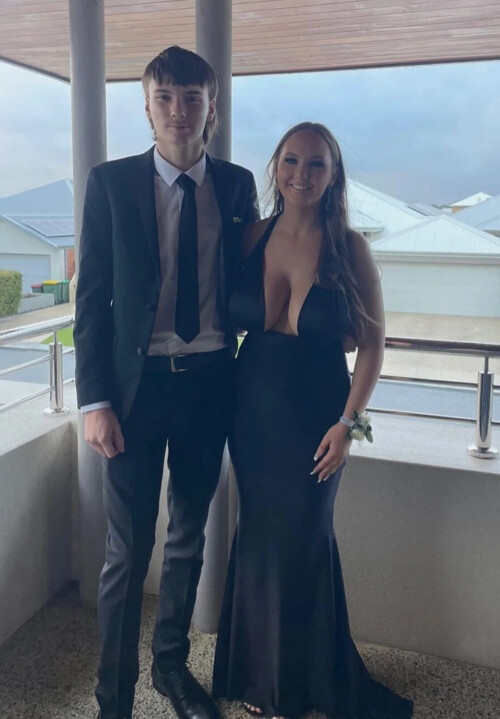 b097c5155476e18727c57b9854f4dc11