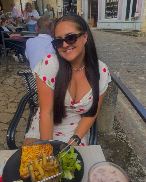 3196cdd1f8a0af0e053b5d5f99d28e00