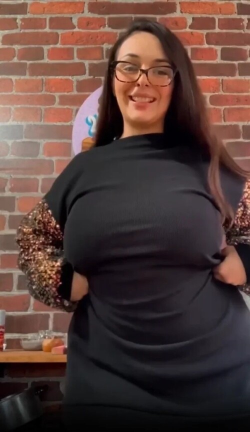 3a23a27a9e89f7fcbbc2ea22c3aab23f