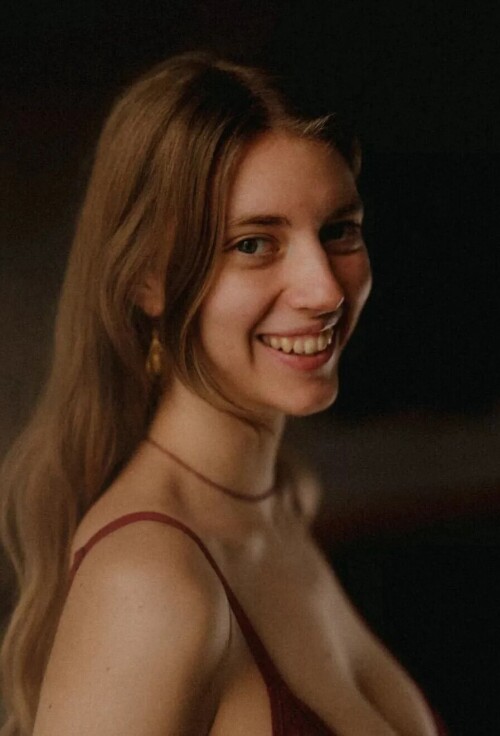 3bb968b7a7bd6d31099dbb359ce481b9