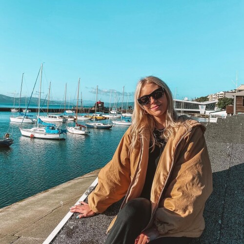 58dc57a26c2480714c4715593a749a83