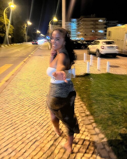 7e83e97ffbc2796c4efeb7aeba368fd3