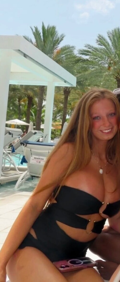 8b2e648fe5ecab35b5dd2bcf0335d4d9