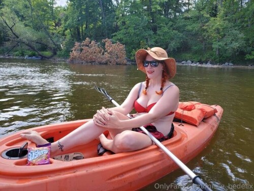 8c77d57594f882e9ecfe5e341408a9fb