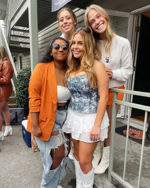 9c95feb4cbe9652c95430d624d34789a