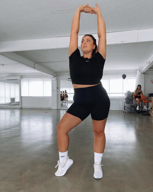 b3198632311a19bd34b6e38f48ea3da5