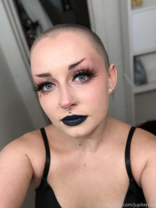 b78b88fdc2a143cf184df1bdcb898bcd