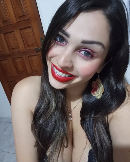 cd81b37a5bd2fdbe3d353c4b5b89494e