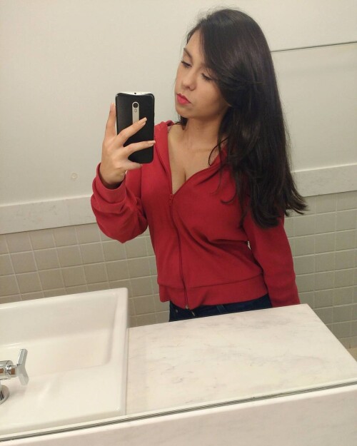 e05efdba1fdbb868e338c0db93a27c35