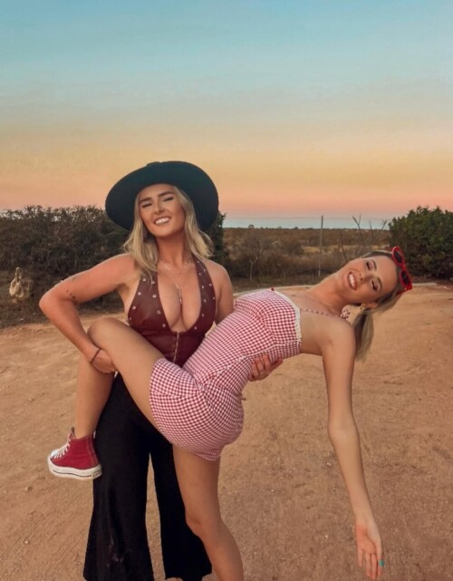 f2aae62a7644cfa5c6c447e672d704c2