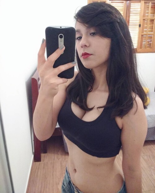 f79390b5204018d749bc9560fcb4f754