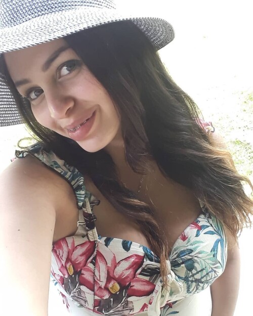 f8dfe135443104fd08474d2190f6f3ae