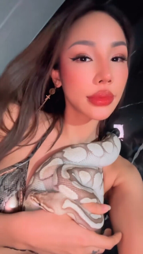 01c4011f6178dda3b33fd2e04db718a3