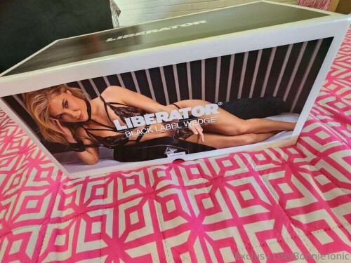 250d39f33cadfa6b03827a09e408e87f