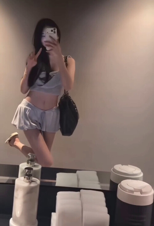 3eea5070e68974fb2ef0cc57e7b50c6f