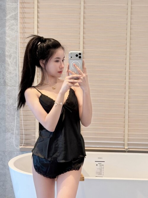 46a8d94111427fb7ea87e4882146de6e