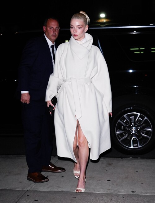 6e931acdfd91302768fe616b754fc215