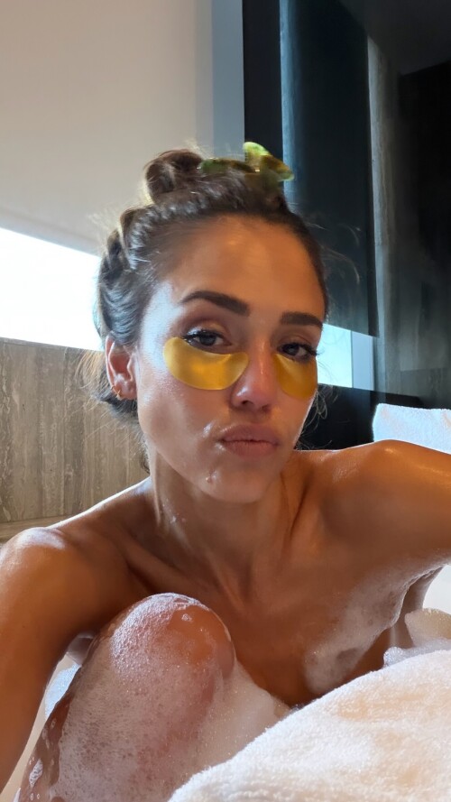 839e36f9e4329f40eaf1b85c3473c210