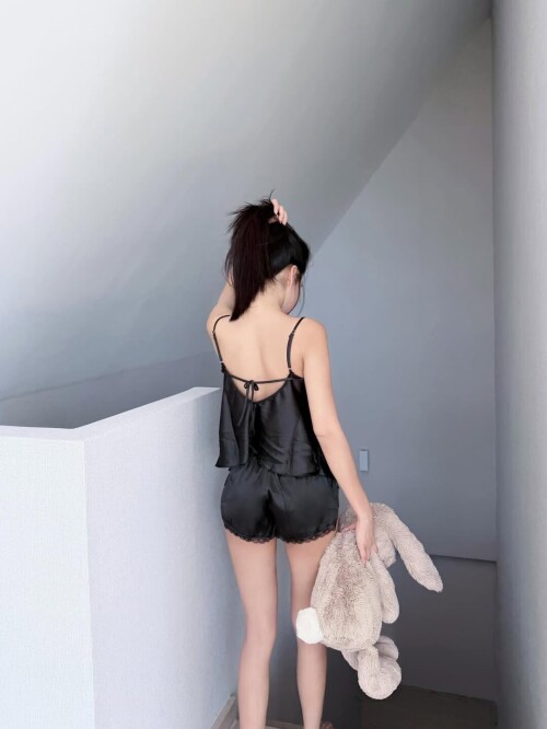 84d7de56b3863ba6753d239ea460c9a0