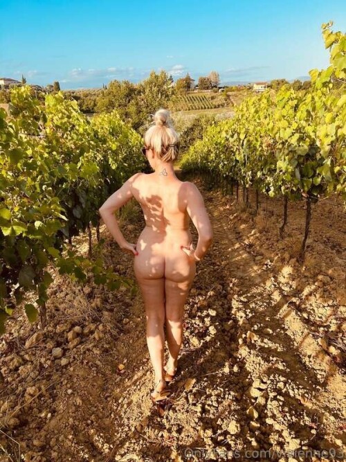 99c4bda93fa6699bd682f27e739727a3