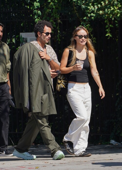 00a1ca16cc6f42ace34bc4fb23a960f6