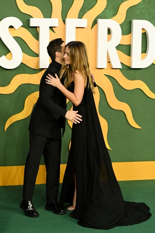 17641a9af0bb37f5c681d4c09adcf4bc